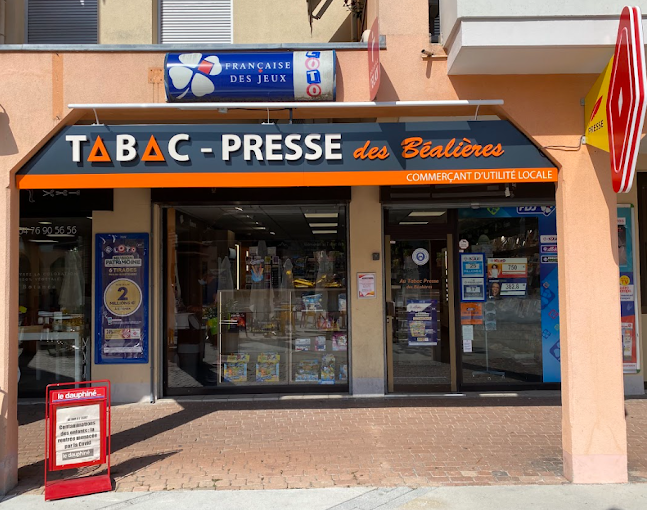 Devanture du Tabac Presse des Béalières